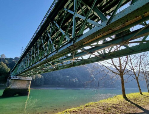 Reparación y refuerzo del puente sobre el río Urola en el P.K. 79/036. Línea Bilbao-Donostia de ETS
